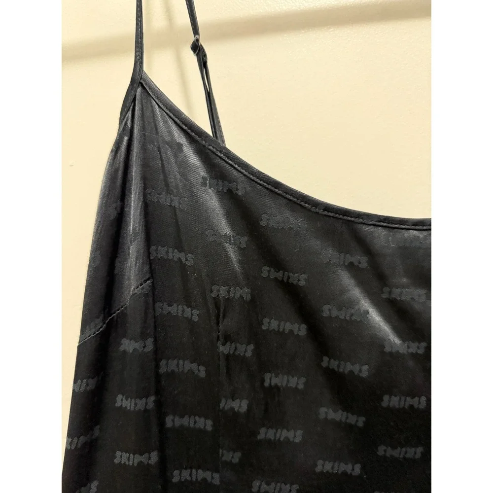 NWT SKIMS Jacquard Long Slip Dress Size S Black Logo Print‎ Adjustable Straps - Picture 3 of 8